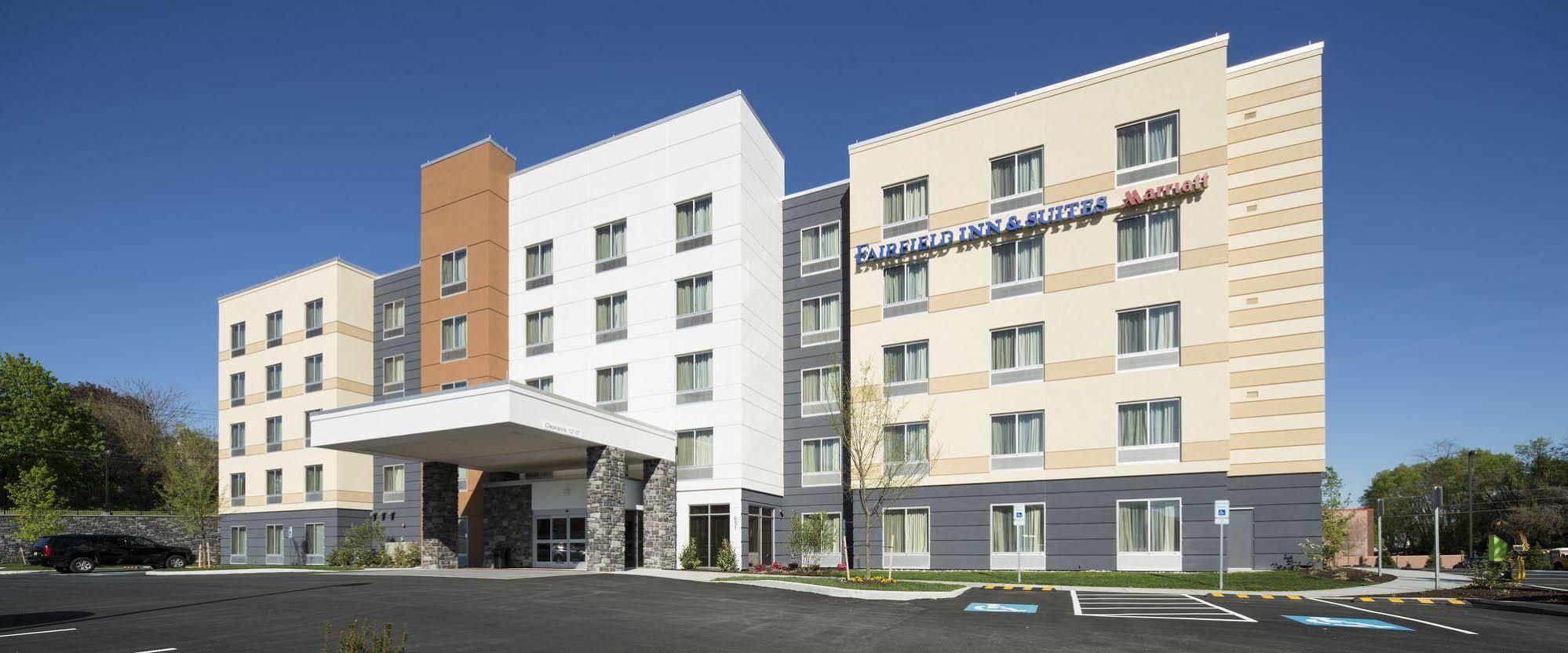 Fairfield Inn & Suites By Marriott Hershey Chocolate Avenue Exterior photo